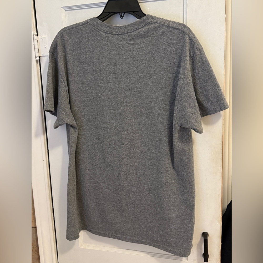 NASCAR Bass Pro Shops Martin Truex Jr. #19 Pit Road Men’s Large Tee. NWOT. - Picture 4 of 6